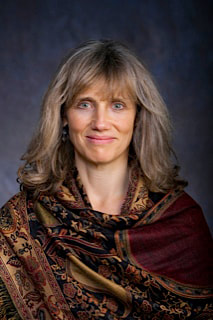 Anne Douglas is a master teacher, with 30 years of teaching yoga and meditation behind her. She has been teaching yogic philosophy, teacher trainings, workshops and retreats since 1989, and is a certified IAYT yoga therapist. She is the creator of the “iRest Daily” meditation program, has over 3 million listens to her meditations on the “Simple Habit” app and is the past Director of Trainers for the iRest Institute. Anne’s boundless enthusiasm, depth of wisdom and gentle humour create fertile ground for inspired learning.